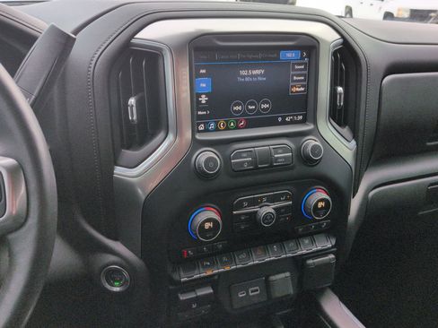 Certified 2019 Chevrolet Silverado 1500 LTZ w/ LTZ Plus Package image 13