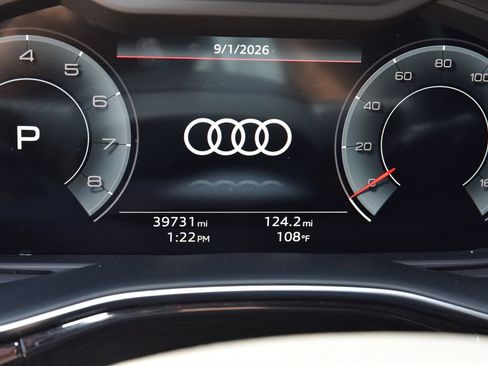 Used 2025 Audi Q7 3.0T Premium Plus AWD/4WD image 8