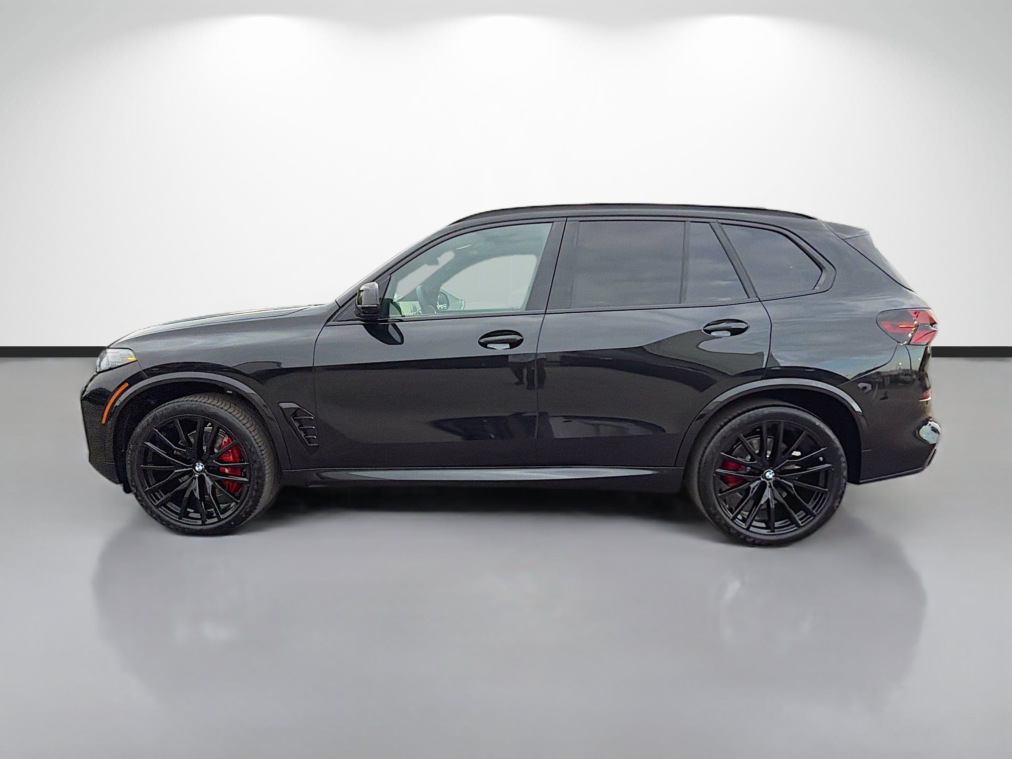 New 2026 BMW X5 sDrive40i w/ M Sport Package RWD image 6