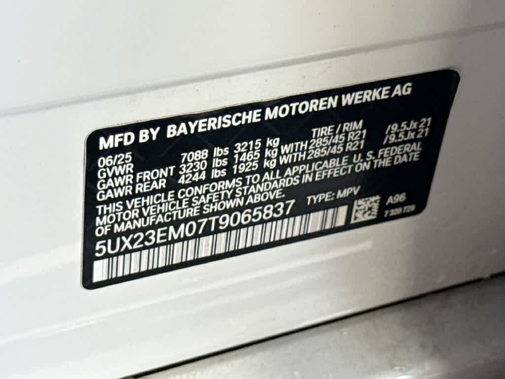 Used 2026 BMW X7 xDrive40i AWD/4WD image 29