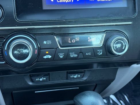 Used 2014 Honda Civic EX-L image 18