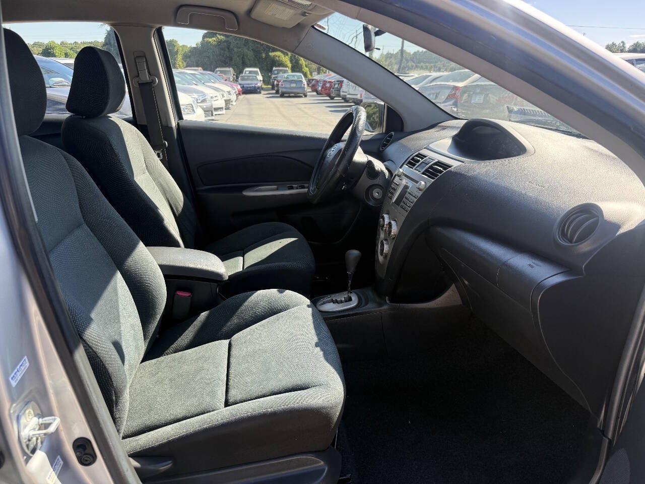 Used 2009 Toyota Yaris Sedan w/ PWR Pkg w/Steel Wheels FWD image 13