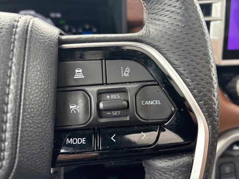 Used 2023 Toyota Tundra 1794 Edition image 14