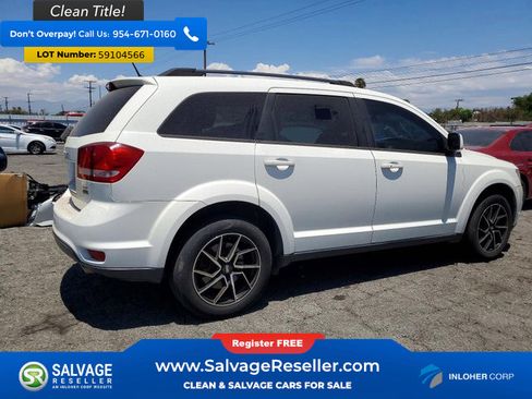 Used 2015 Dodge Journey SXT w/ Flexible Seating Group FWD image 4