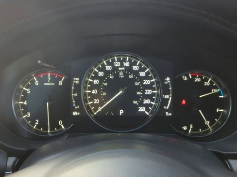 Used 2025 MAZDA CX-5 Signature image 32