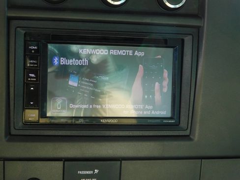 Used 2014 Chevrolet Express 3500 image 14