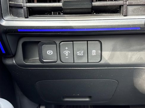 Used 2025 Hyundai Santa Fe Calligraphy FWD image 19