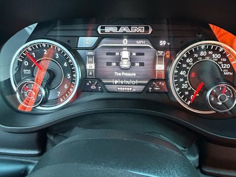 Used 2021 RAM 1500 Laramie image 7