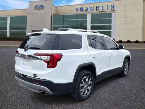 Used 2023 GMC Acadia SLT image 7