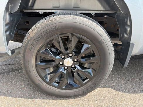 Used 2024 Chevrolet Silverado 1500 Custom w/ LPO, Dark Essentials Package AWD/4WD image 10