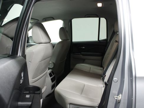 Used 2017 Honda Ridgeline RTL-T image 13