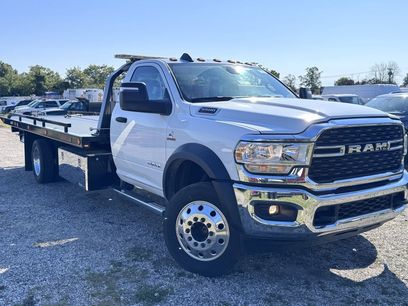New 2024 RAM 5500 SLT w/ Quick Order Package 2YG SLT