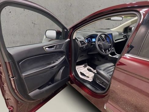 Certified 2024 Ford Edge SEL w/ Convenience Package AWD/4WD image 10