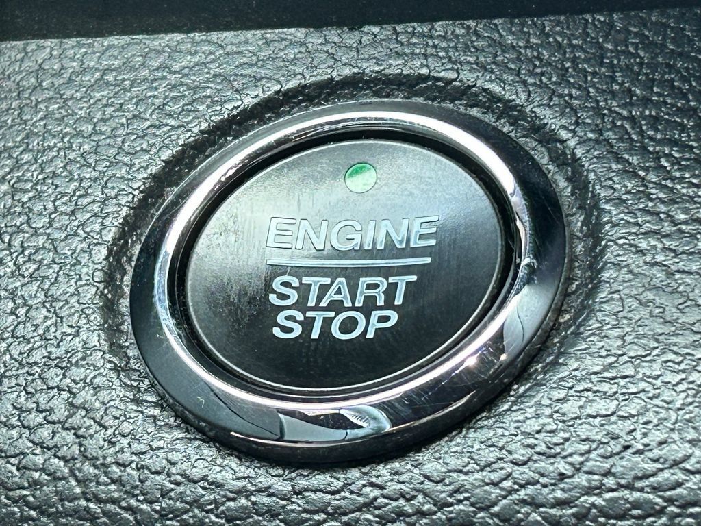 Used 2020 Ford Expedition XL AWD/4WD image 14