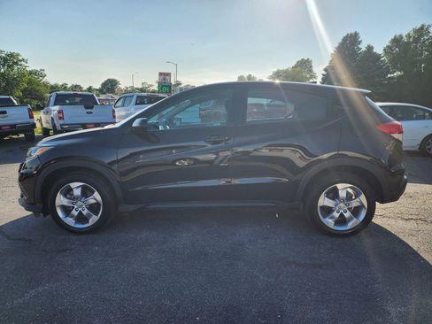 Used 2021 Honda HR-V LX image 4