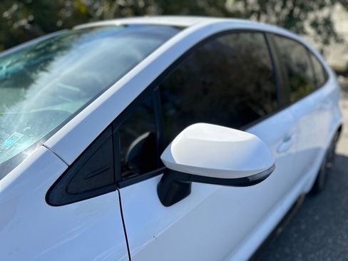 Used 2020 Toyota Corolla SE FWD image 6