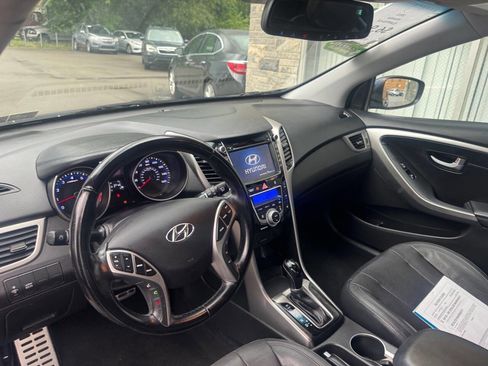Used 2013 Hyundai Elantra GT w/ Tech Pkg FWD image 13