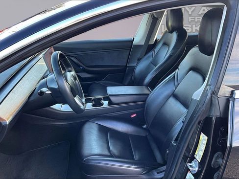 Used 2018 Tesla Model 3 Long Range image 24