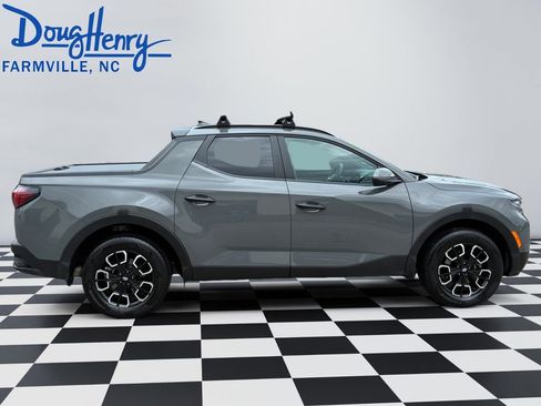 Used 2022 Hyundai Santa Cruz SEL w/ Activity Package FWD image 6