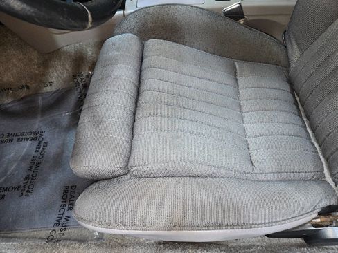 Used 1990 Ford Mustang LX image 65