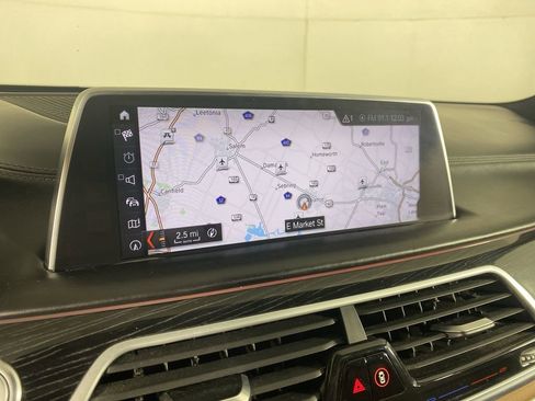 Used 2019 BMW 740i xDrive w/ Executive Package image 17