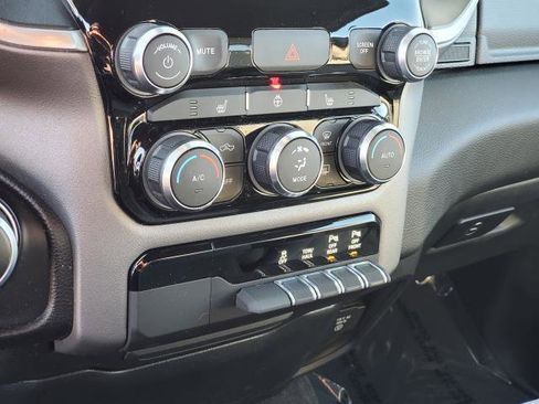 Used 2022 RAM 1500 Big Horn image 19