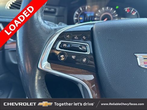 Used 2019 Cadillac Escalade ESV Premium Luxury image 28