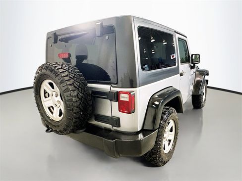 Used 2016 Jeep Wrangler Sport image 7