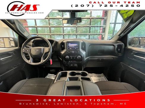 Used 2020 Chevrolet Silverado 1500 Custom Trail Boss w/ Custom Convenience Package AWD/4WD image 15