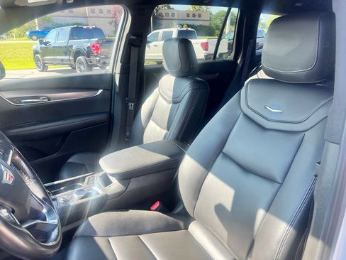 Used 2023 Cadillac XT6 Luxury AWD/4WD image 19