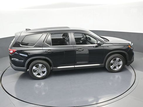 Used 2025 Honda Pilot EX-L image 54