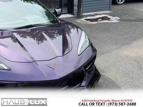 Used 2021 Chevrolet Corvette Stingray Premium Cpe w/ Z51 Performance Package RWD image 9