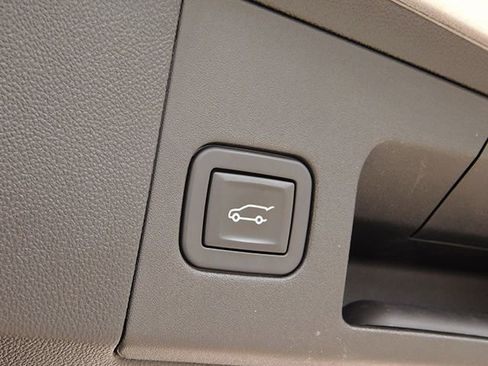 Used 2019 Cadillac XT5 Premium Luxury image 8