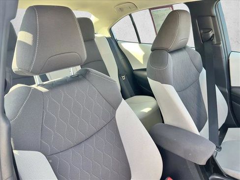 Certified 2022 Toyota Corolla LE image 22
