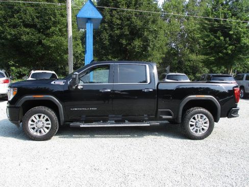 Used 2022 GMC Sierra 3500 Denali w/ Denali Ultimate Package AWD/4WD image 2