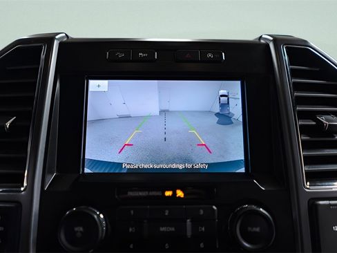 Used 2020 Ford F150 XLT w/ Equipment Group 302A Luxury image 16