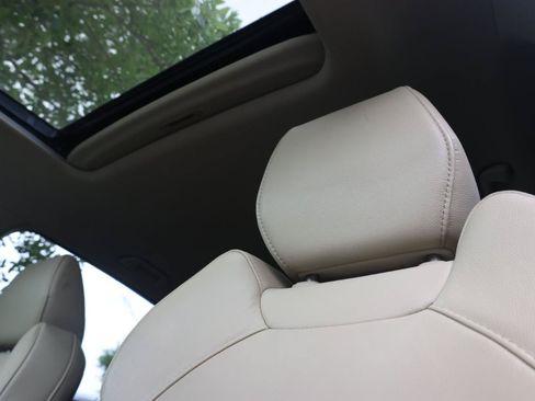 Used 2020 Acura MDX SH-AWD image 13