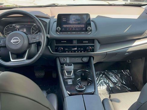 Used 2023 Nissan Rogue SV w/ SV Premium B Package AWD/4WD image 26