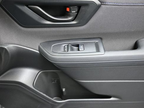 Certified 2025 Subaru Forester Premium AWD/4WD image 11