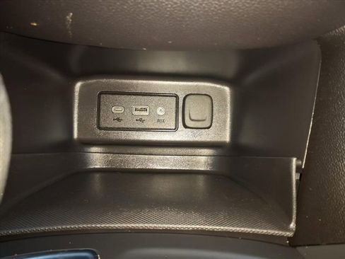 Certified 2024 Chevrolet Equinox LT w/ LPO, Floor Liner Package image 19