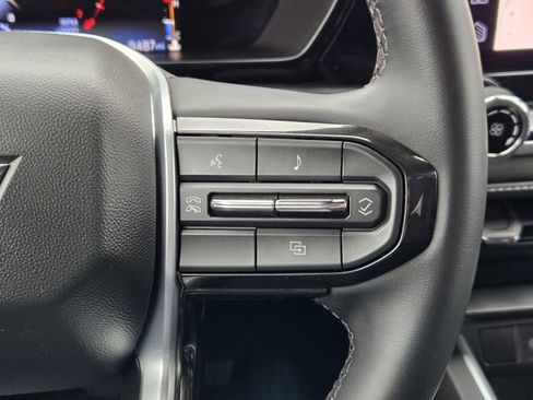 Used 2023 Chevrolet Colorado LT image 31