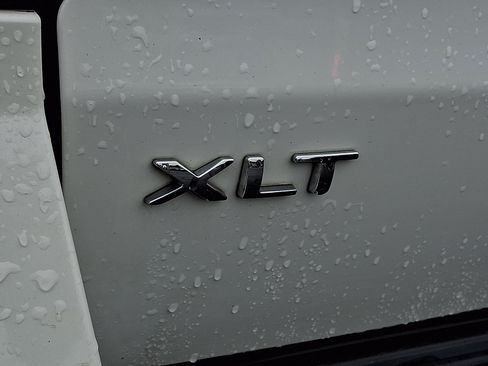 Certified 2020 Ford Expedition XLT w/ Equipment Group 202A AWD/4WD image 29