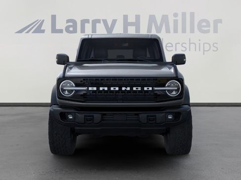 New 2025 Ford Bronco Badlands image 6