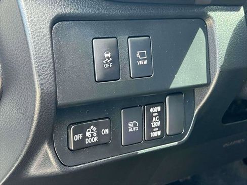 Certified 2023 Toyota Tacoma Limited AWD/4WD image 21