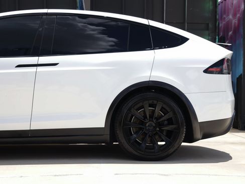 Used 2022 Tesla Model X AWD/4WD image 26