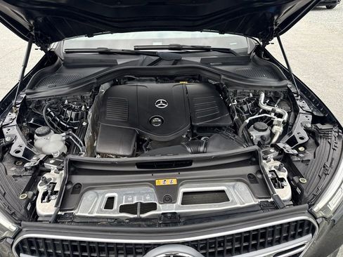 Used 2023 Mercedes-Benz GLC 300 4MATIC image 33