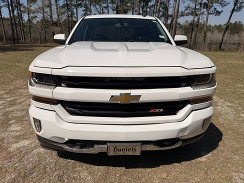 Used 2017 Chevrolet Silverado 1500 LT w/ All Star Edition image 10
