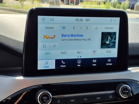 Used 2022 Ford Escape SE w/ Cold Weather Package image 9