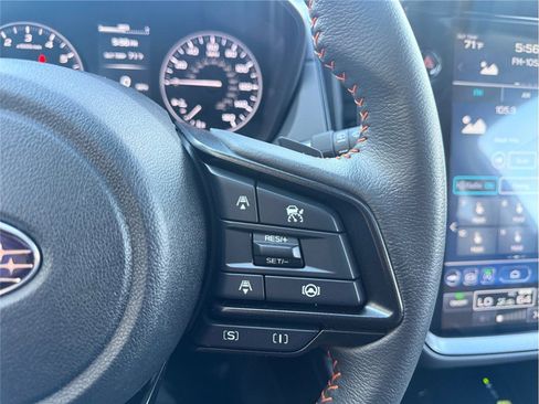 Used 2024 Subaru Crosstrek 2.5i Limited w/ Crosstrek Mirror Package image 24