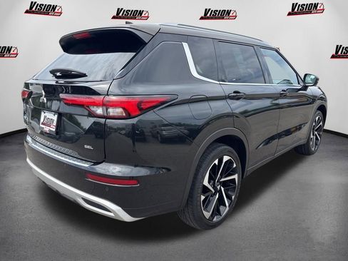 Used 2023 Mitsubishi Outlander SEL 40th Anniversary AWD/4WD image 5